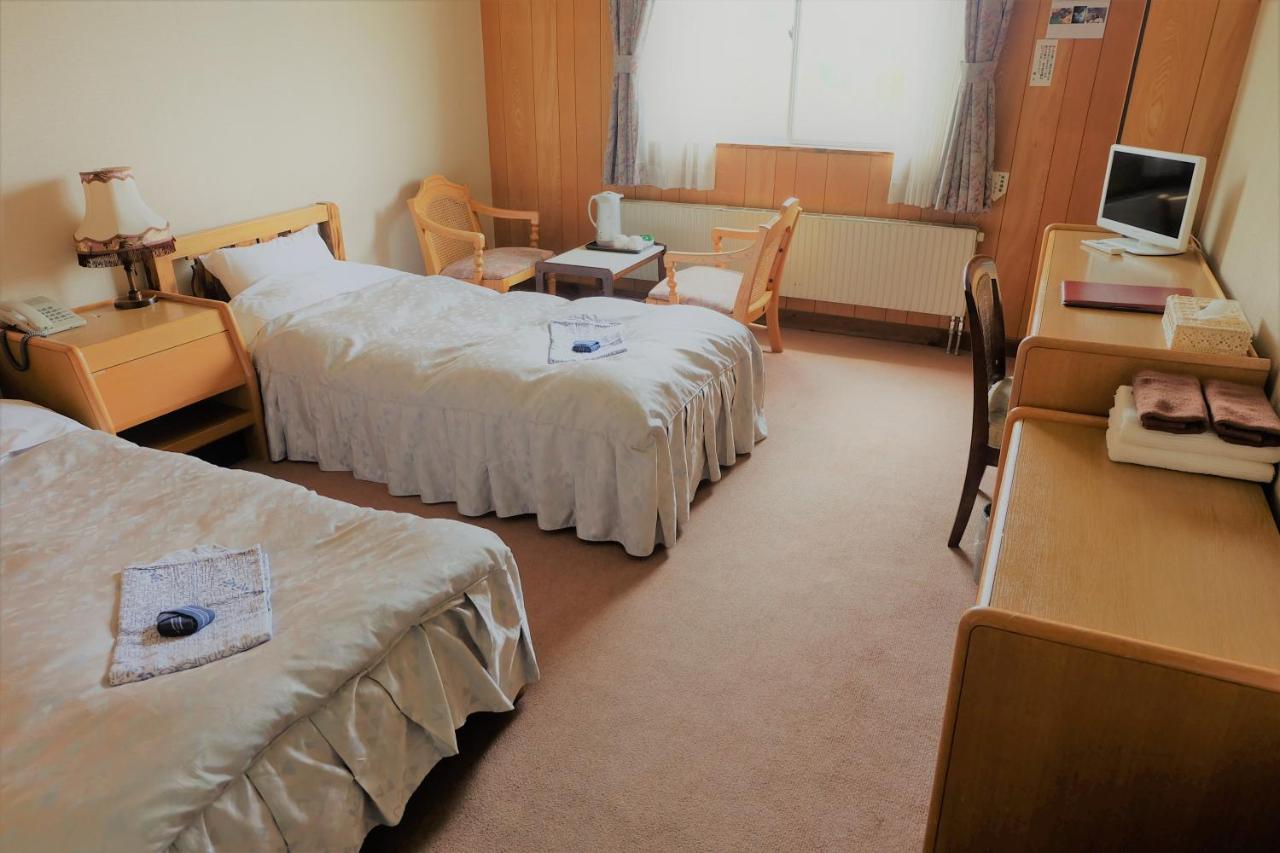 Hotel Takimoto Yamanouchi  Exterior photo