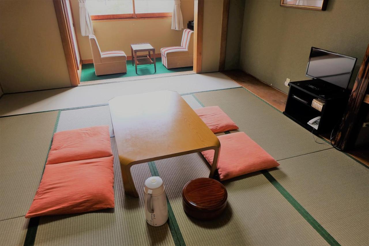 Hotel Takimoto Yamanouchi  Exterior photo